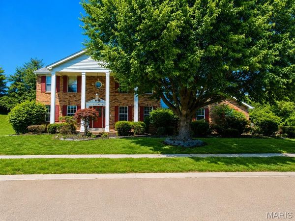 1164 English Saddle Road , Florissant, MO 63034