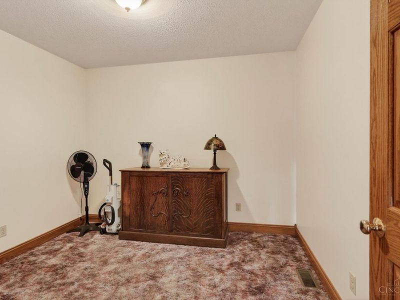 741 Penn Lane, Hillsboro, OH 45133 Photo 34