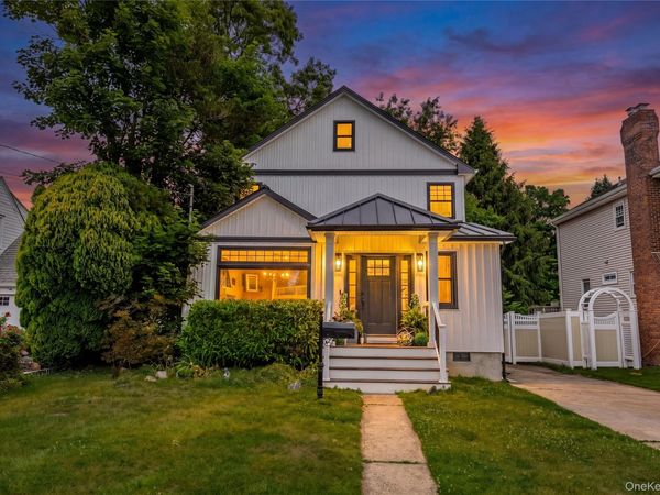 246 Oak Street , Bellmore, NY 11710