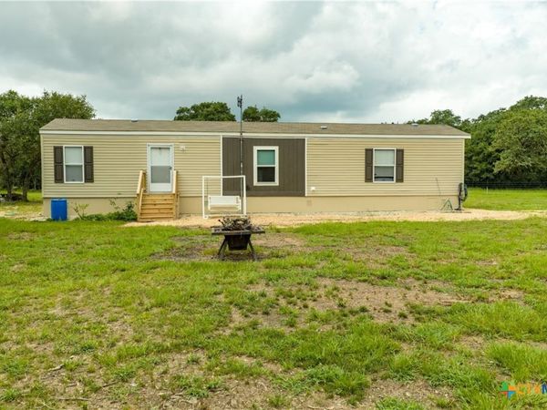 1291 County Road 157, Hallettsville, TX 77964