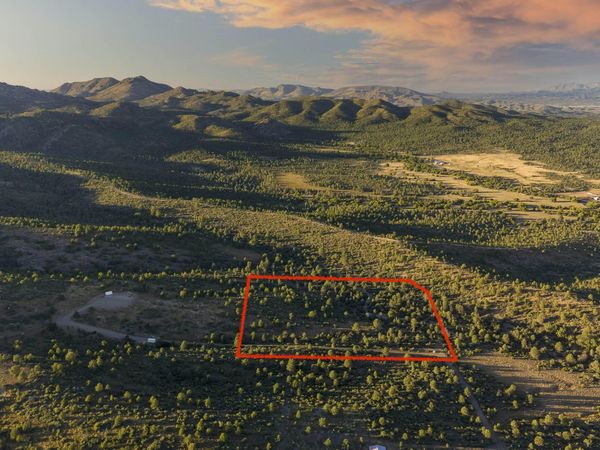 00XX Big Sky Drive, Unit 1B, Peeples Valley, AZ 86332