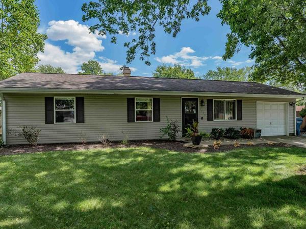 1524 Tartan Court, New Haven, IN 46774