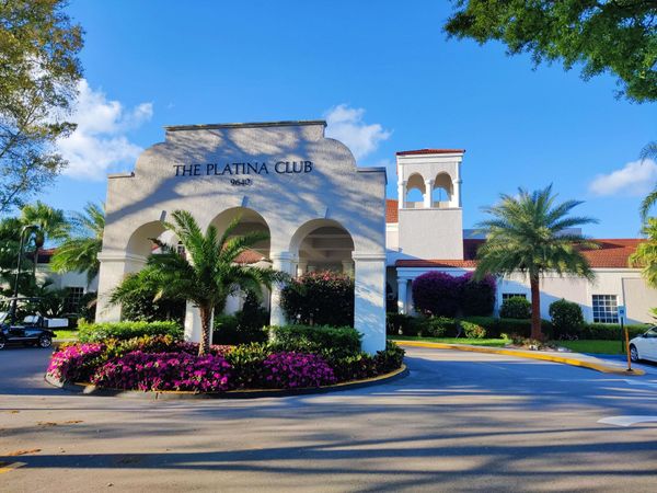 5139 Europa Drive, Unit H, Boynton Beach, FL 33437