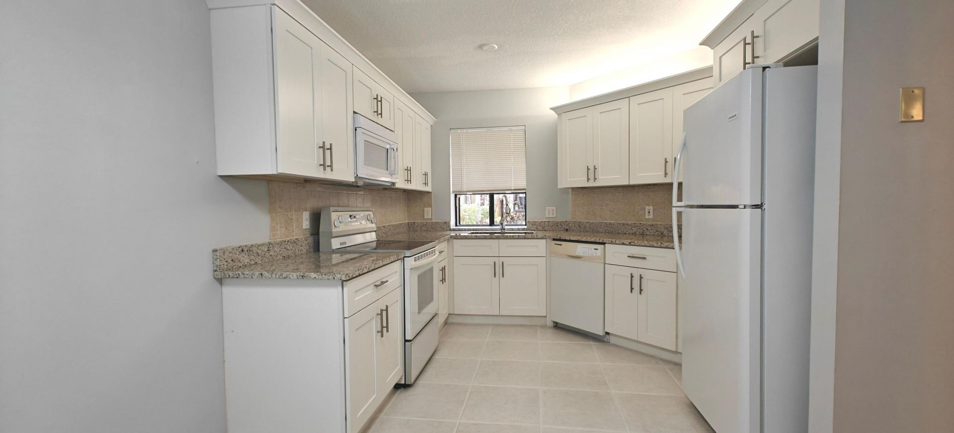 5139 Europa Drive, Unit H, Boynton Beach, FL 33437 Photo