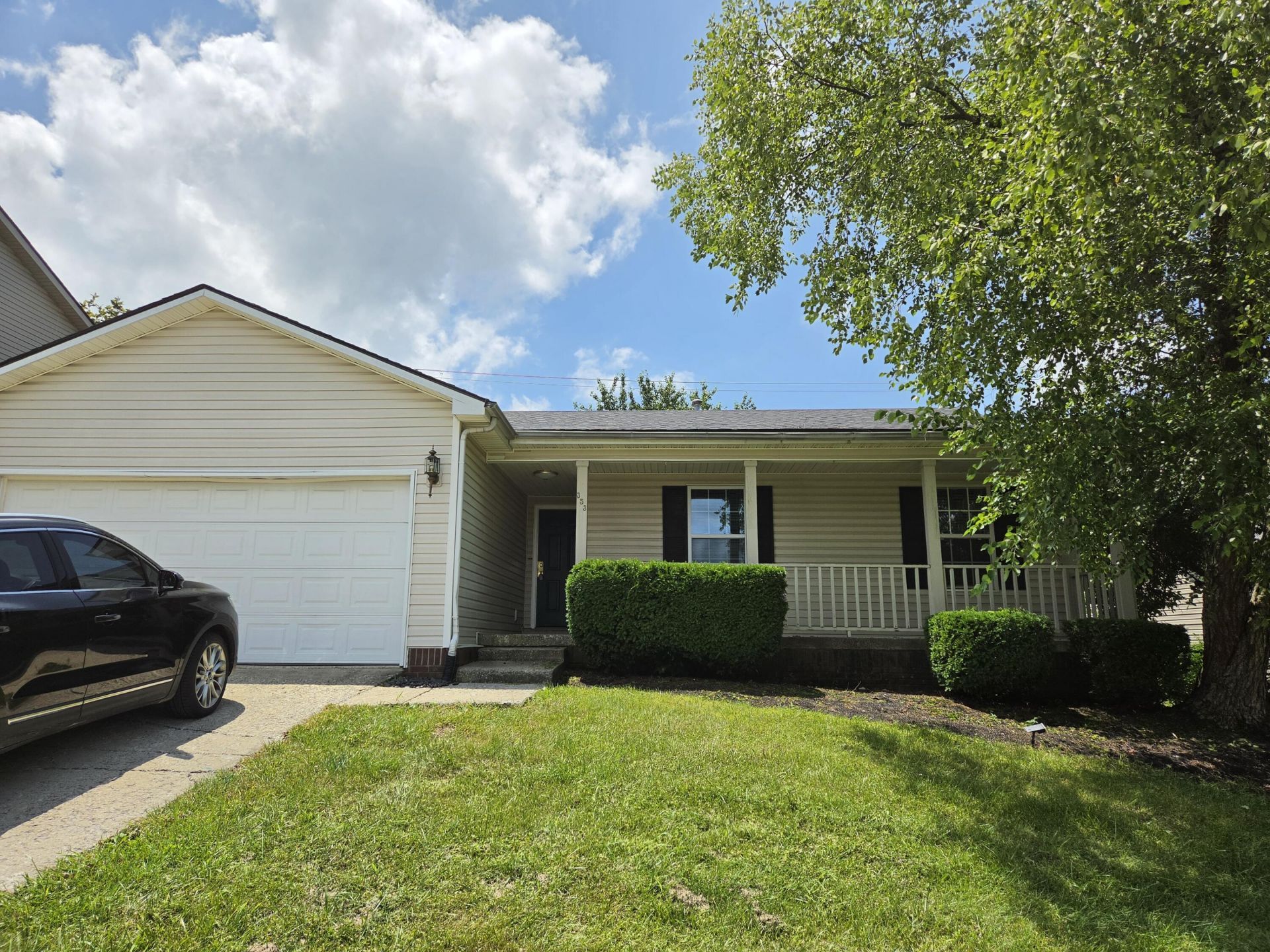 353 Marblerock Way, Lexington, KY 40503 Main Photo