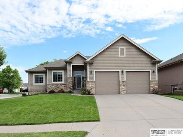 17242 Musket Street, Omaha, NE 68136