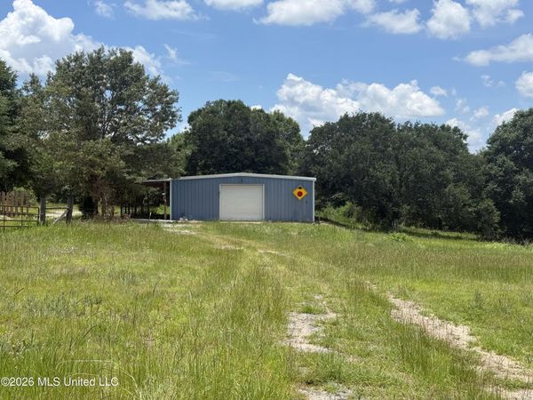 2151 Sally Parker Road, Lucedale, MS 39452