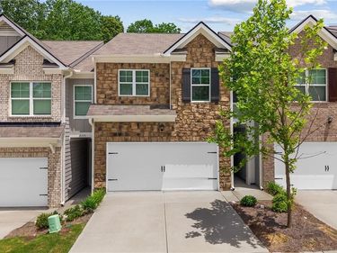 3341 Greyton Drive , Buford, GA 30519