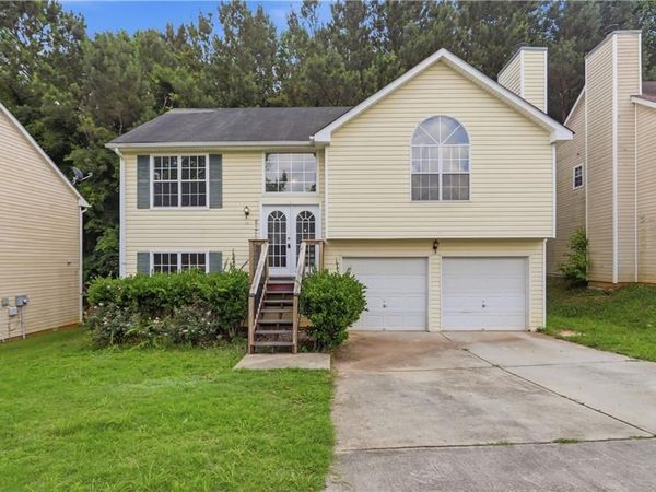 6276 Crooked Creek Drive , Rex, GA 30273