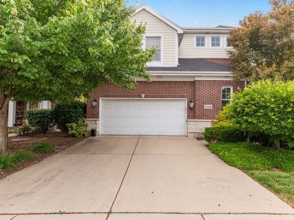 1248 LAKE SHORE Drive , Lisle, IL 60532