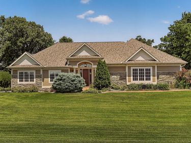570 River Park Road SE, Oronoco, MN 55960