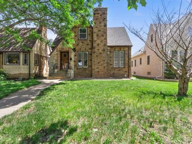4537 Portland Avenue, Minneapolis, MN 55407