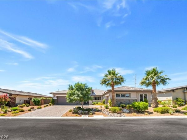 8477 Wolf Mountain Court , Las Vegas, NV 89129