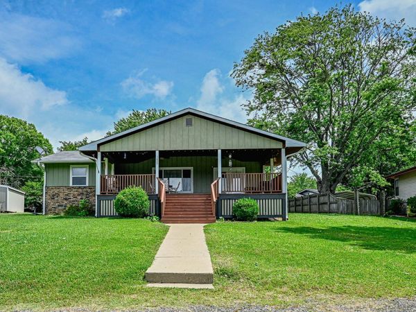 1007 Lakeside, Mena, AR 71953