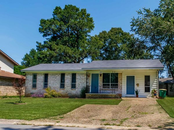 5711 Woodridge Lane, Sherwood, AR 72120
