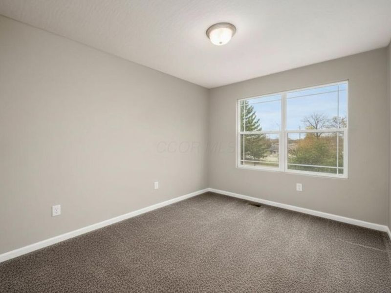 798 S Yearling Road , Whitehall, OH 43213 Photo 13