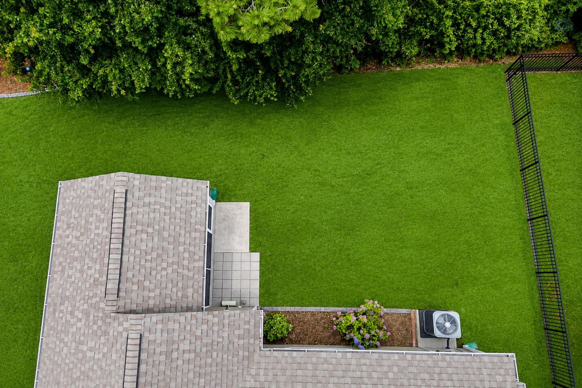 2813 Eton St. Photo 11