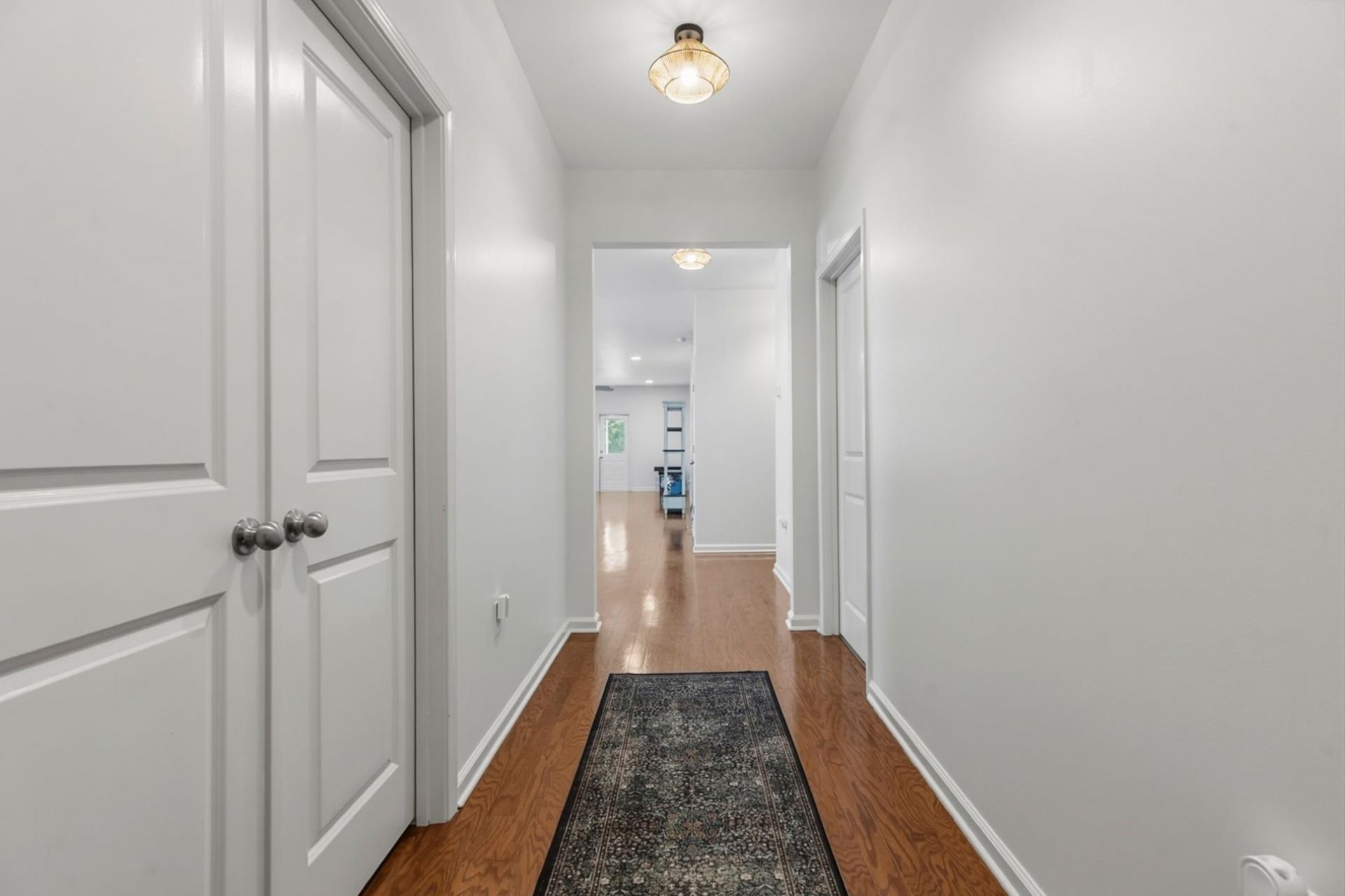 2813 Eton St. Photo 13