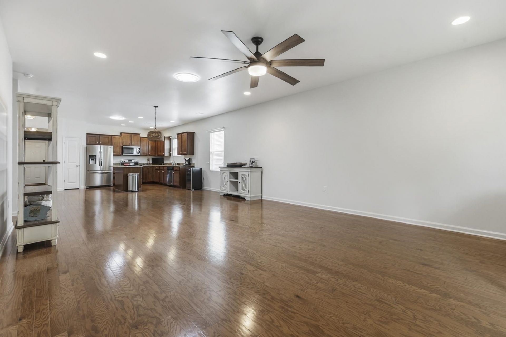 2813 Eton St. Photo 17