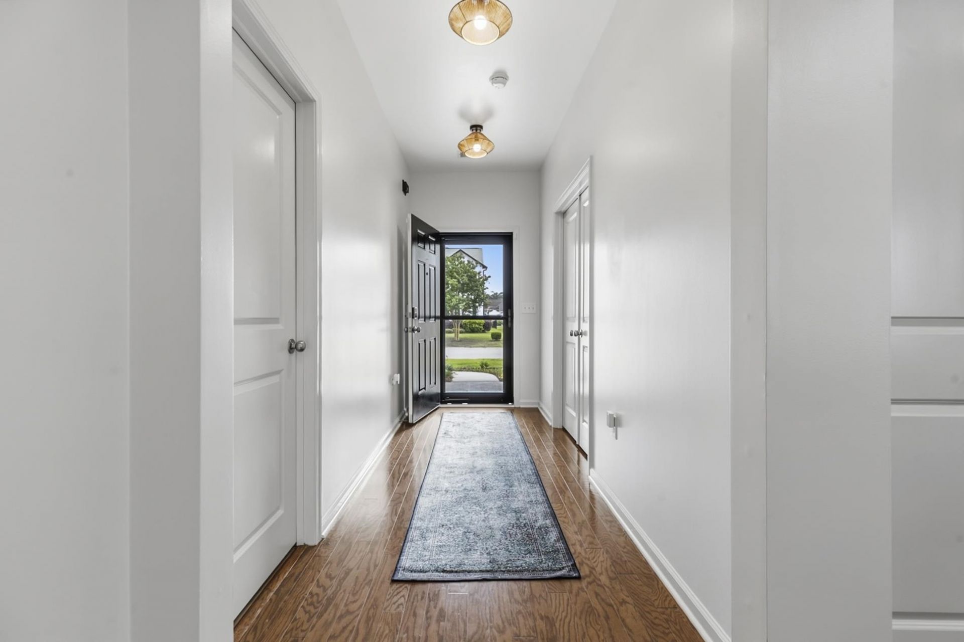 2813 Eton St. Photo 24