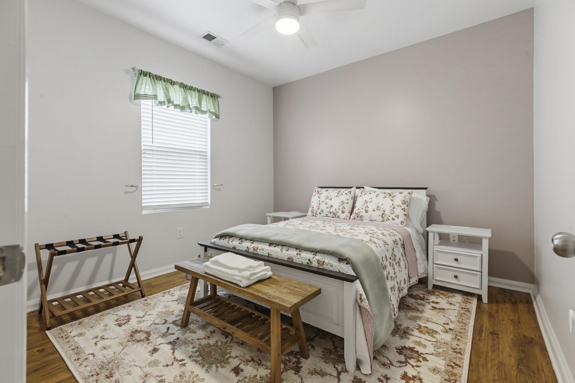 2813 Eton St. Photo 25