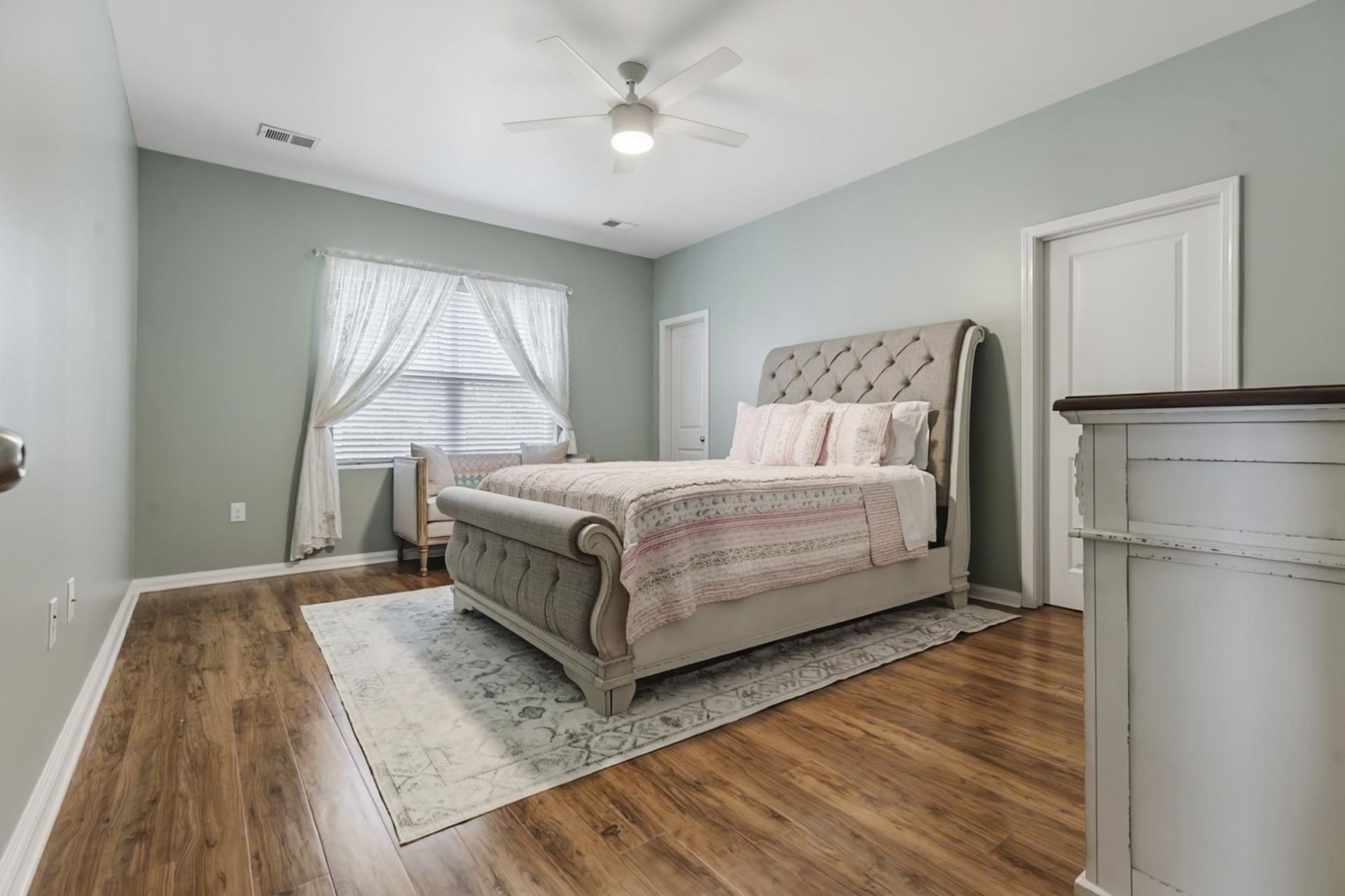 2813 Eton St. Photo 30