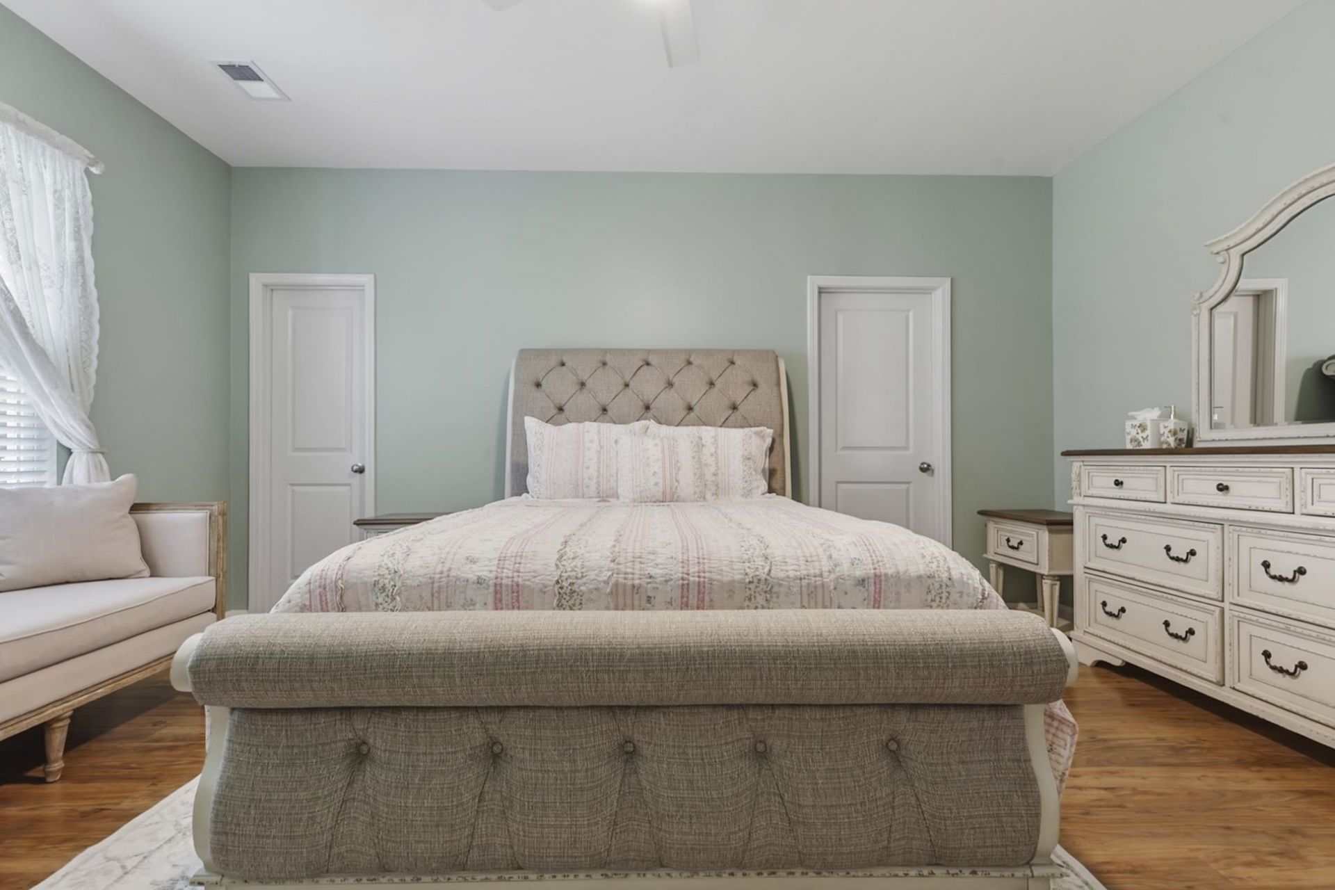 2813 Eton St. Photo 31
