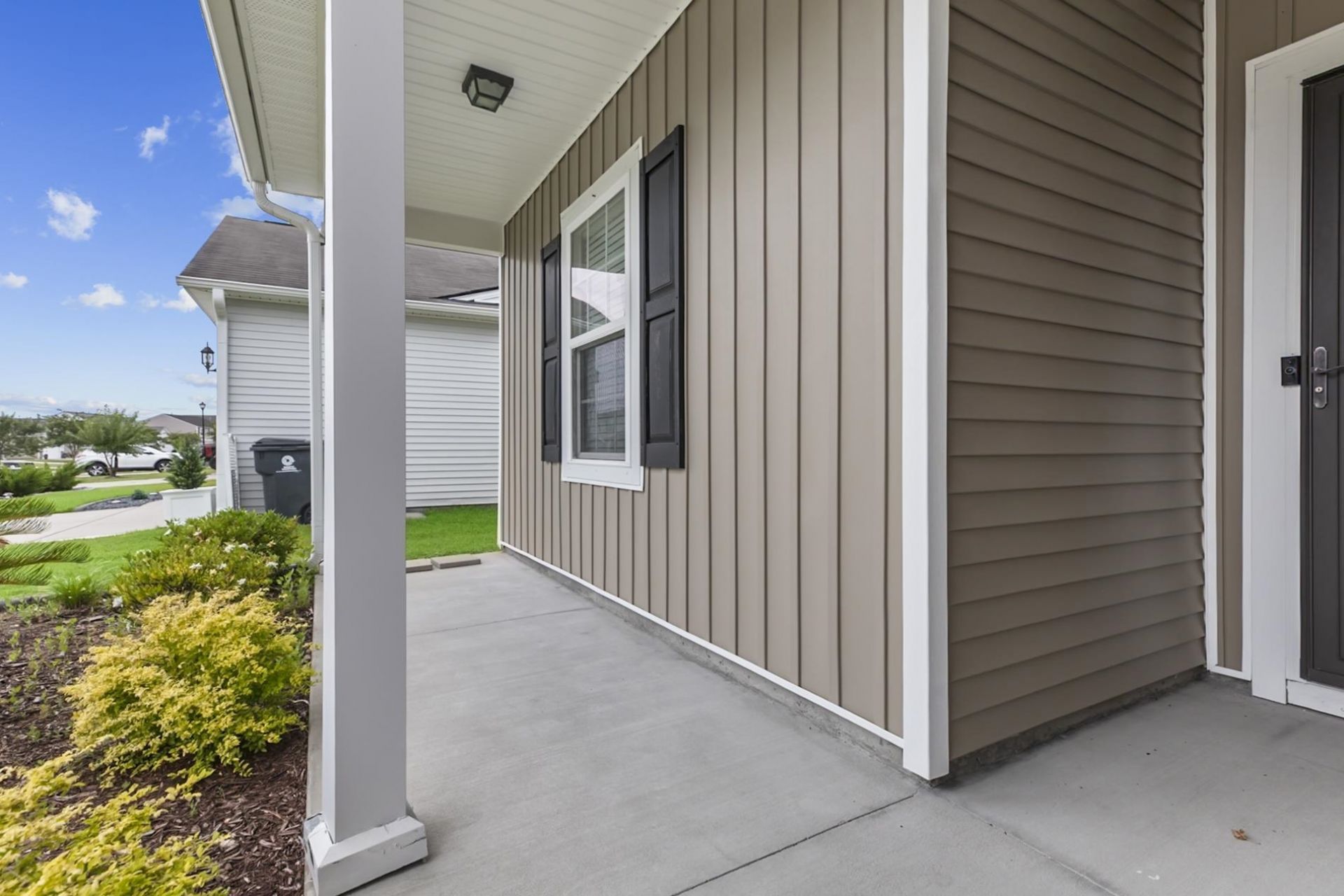 2813 Eton St. Photo 6
