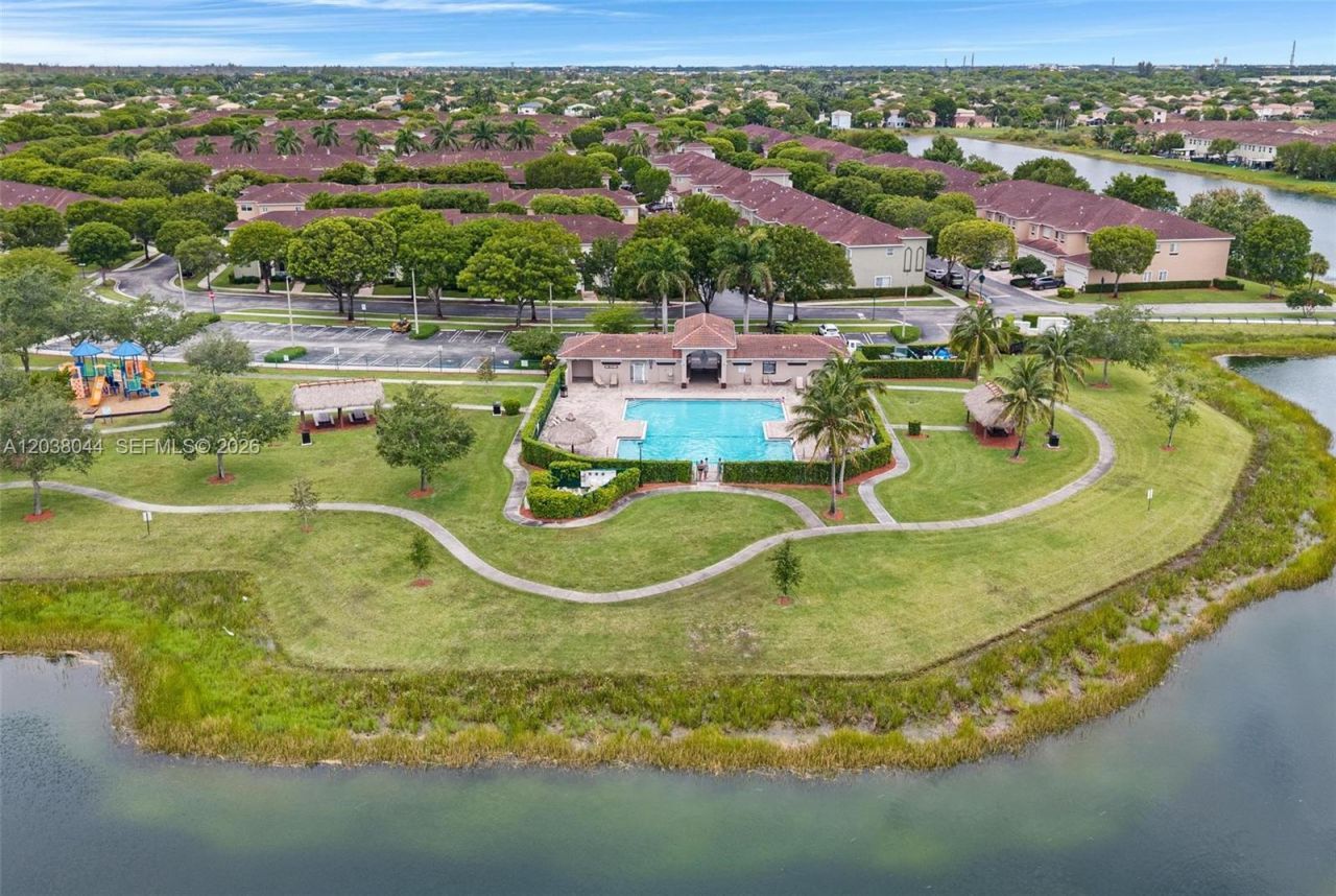 2209 SE 25th Ave , Unit 2209, Homestead, FL 33035 Photo