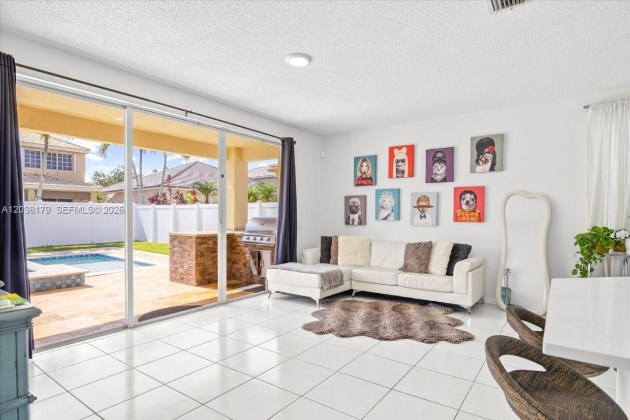 1099 Birchwood Rd , Weston, FL 33327 Photo