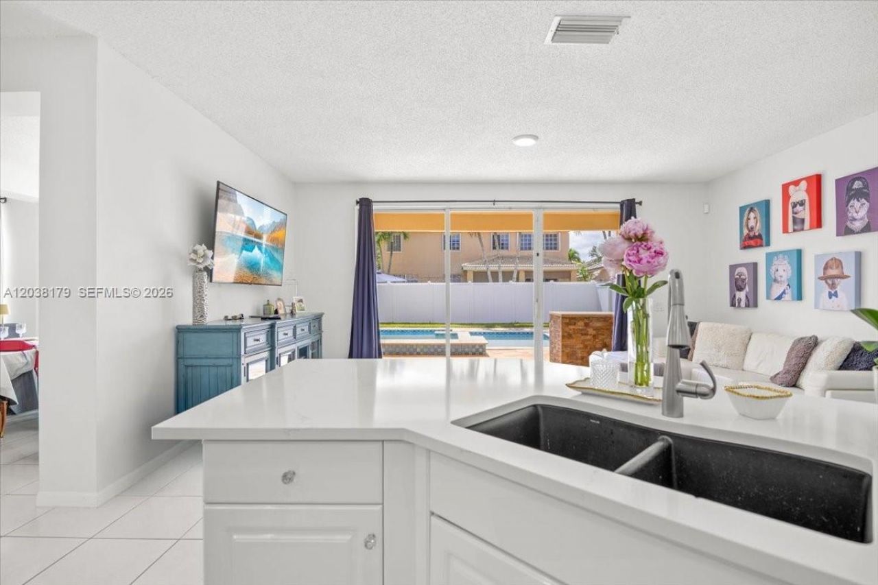 1099 Birchwood Rd , Weston, FL 33327 Photo