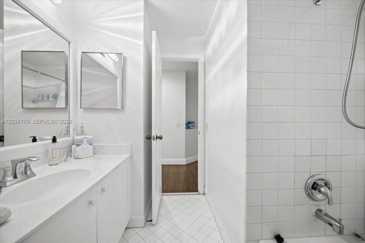 1099 Birchwood Rd , Weston, FL 33327 Photo