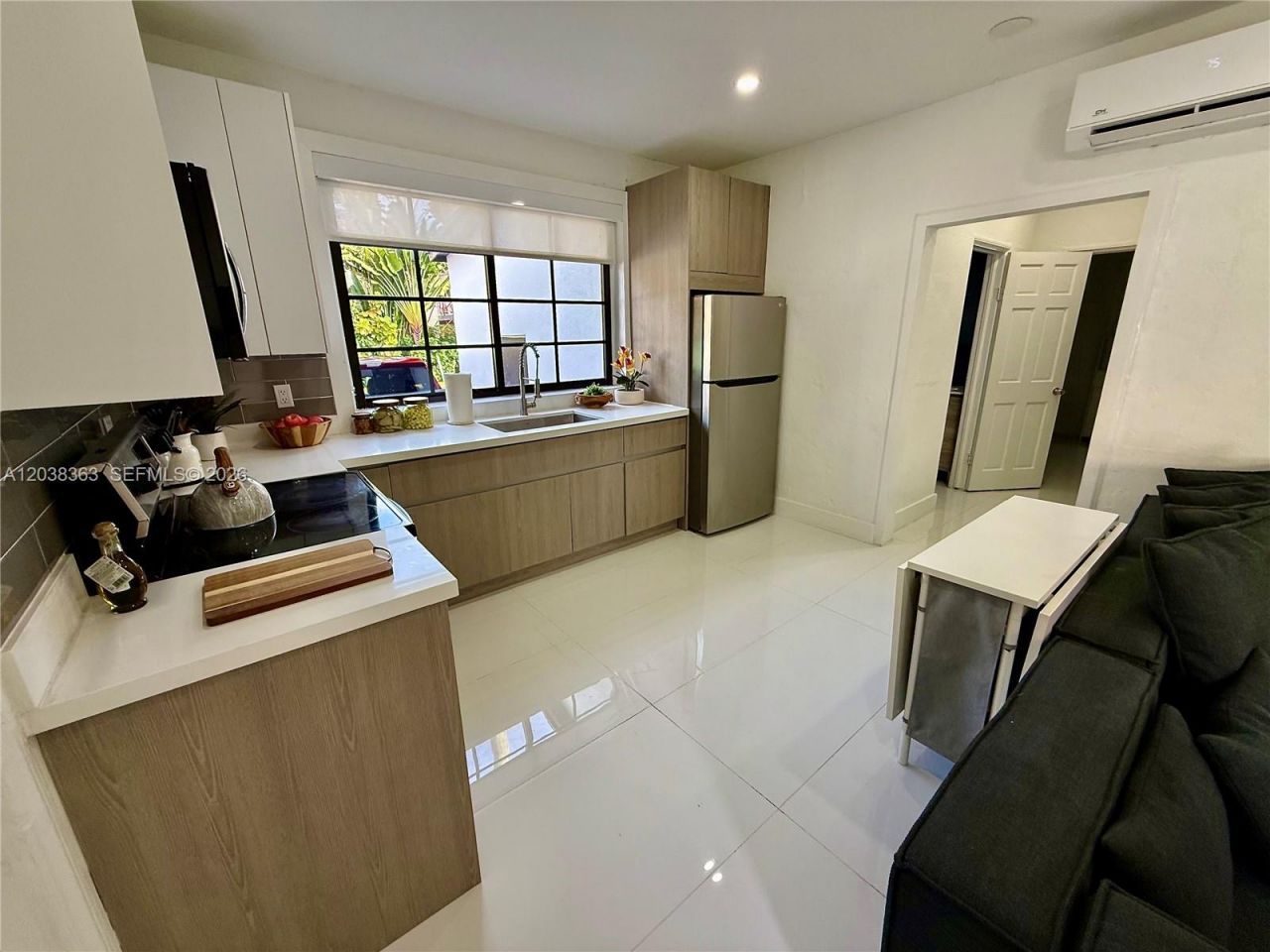 733 Michigan Ave, Unit 9, Miami Beach, FL 33139 Photo