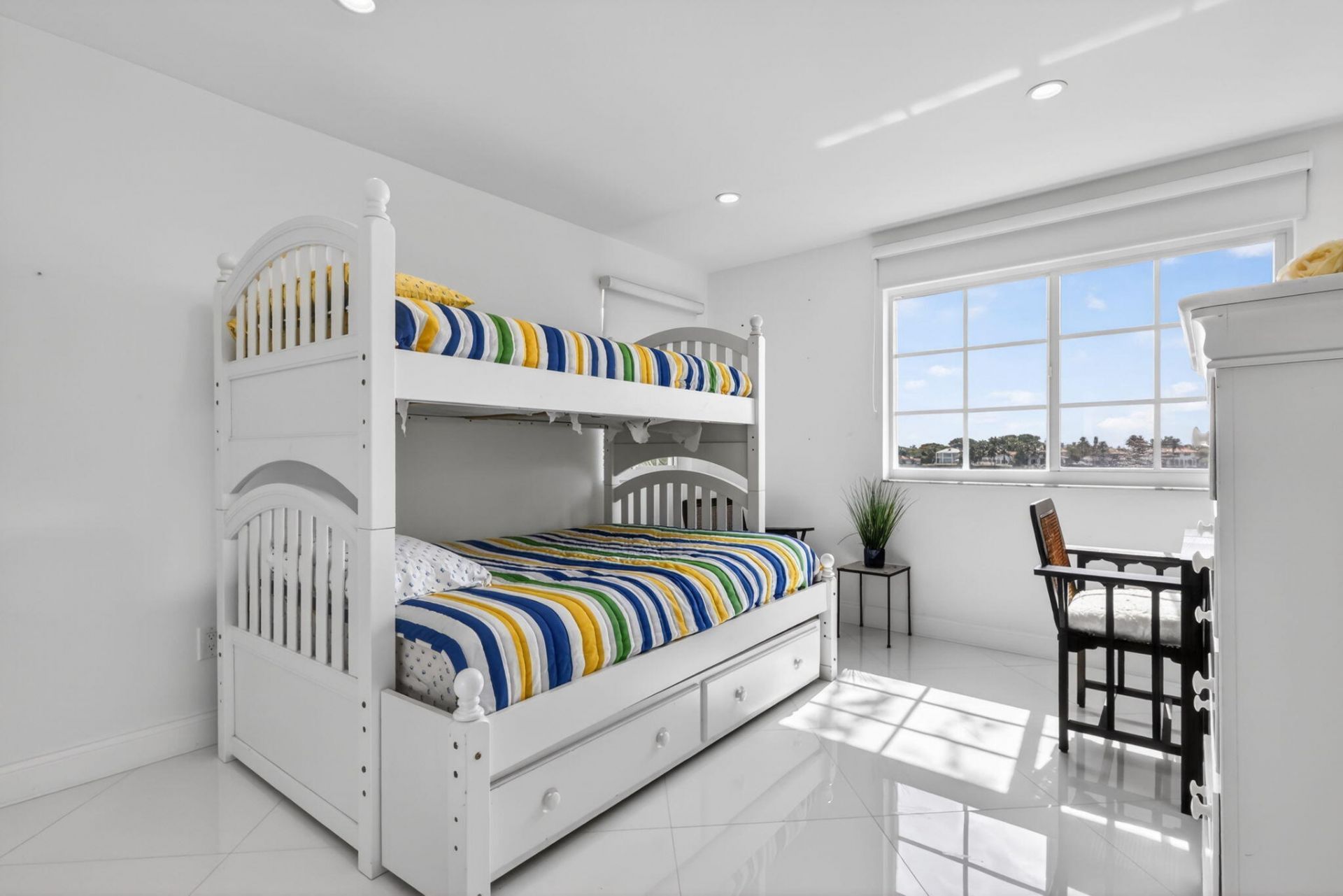 180 Yacht Club Way, Unit 304, Hypoluxo, FL 33462 Photo