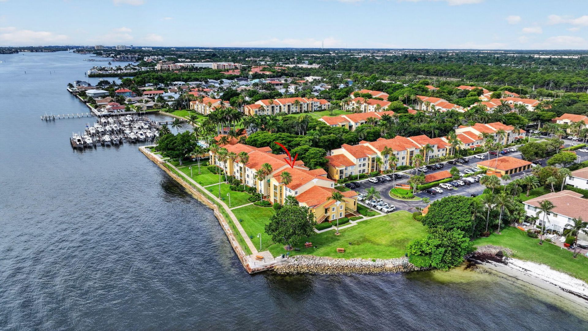 180 Yacht Club Way, Unit 304, Hypoluxo, FL 33462 Photo