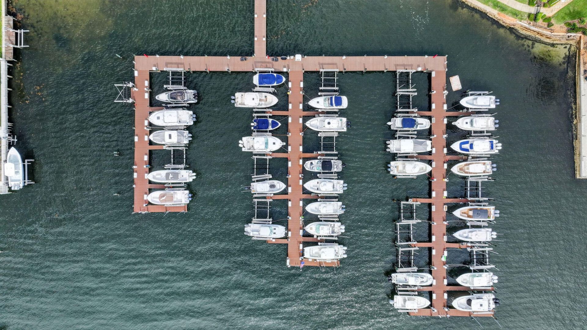 180 Yacht Club Way, Unit 304, Hypoluxo, FL 33462 Photo