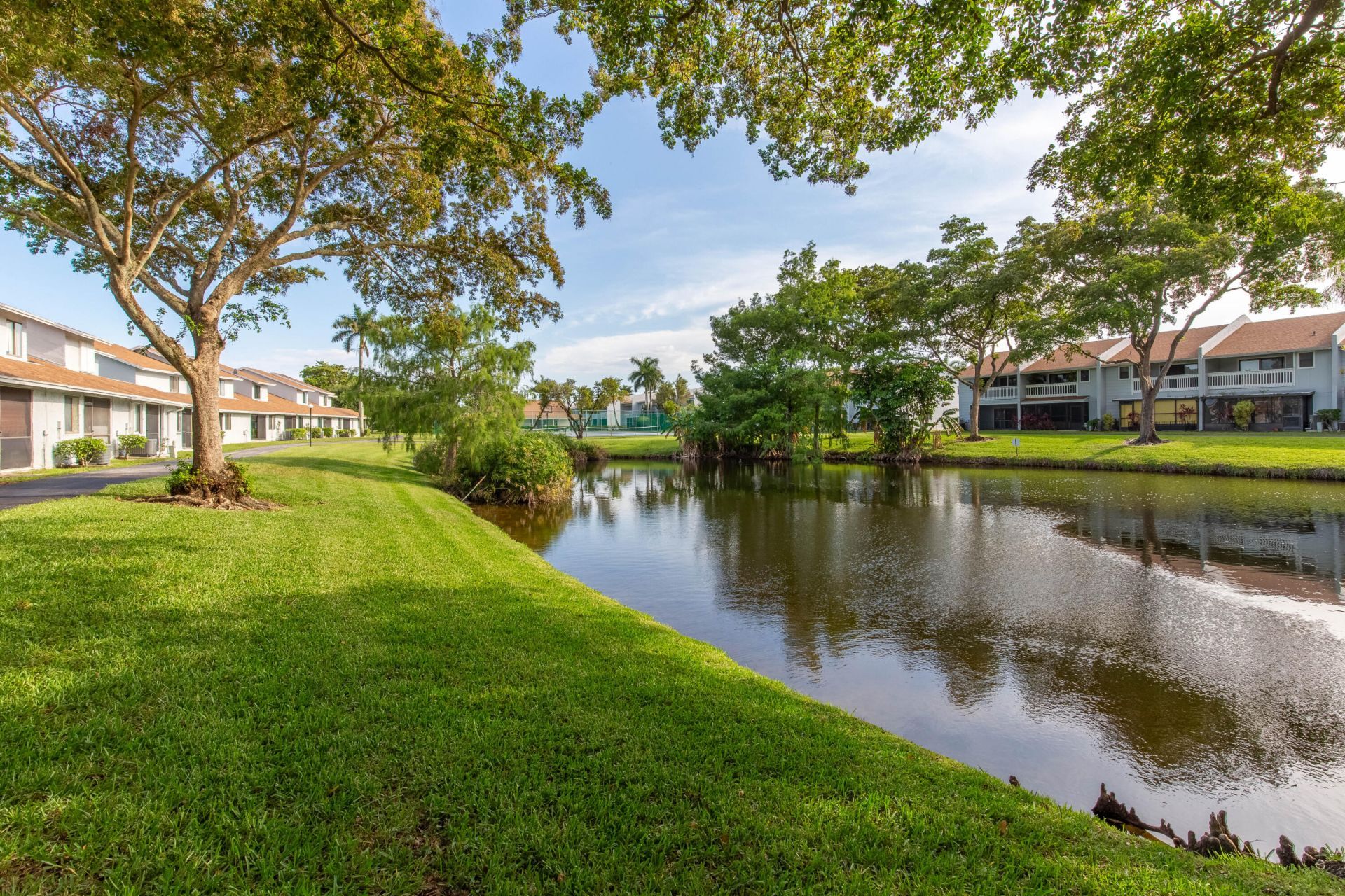 1599 Woodbridge Lakes Circle, West Palm Beach, FL 33406 Photo