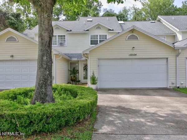 12024 ARBOR LAKE Drive, Jacksonville, FL 32225