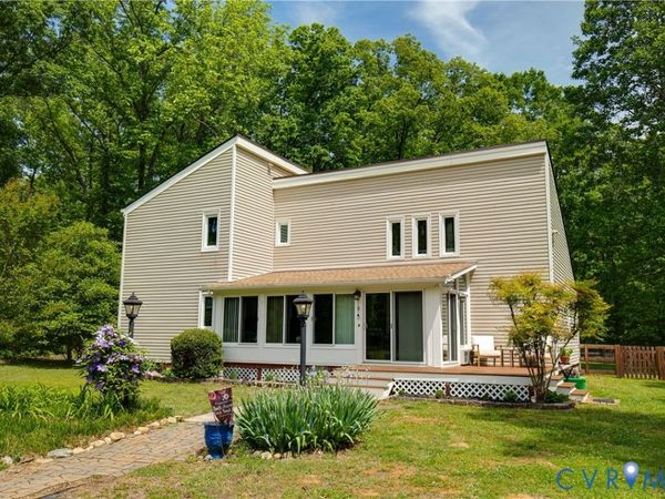 1590 Cardinal Woods Lane, Henrico, VA 23231