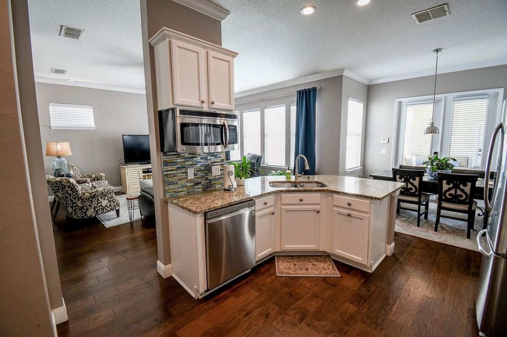 914 Waterside Drive, Celebration, FL 34747 Photo