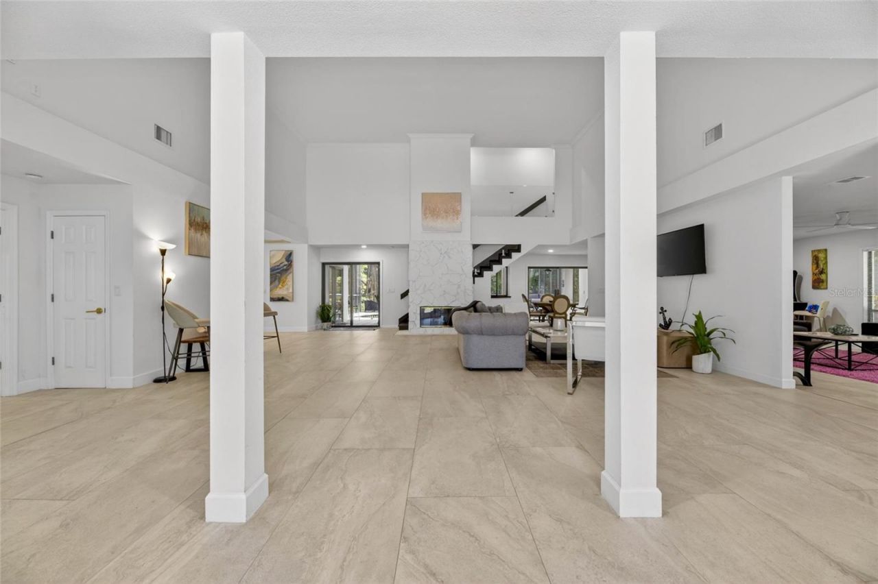17309 Linda Vista Circle, Lutz, FL 33548 Photo