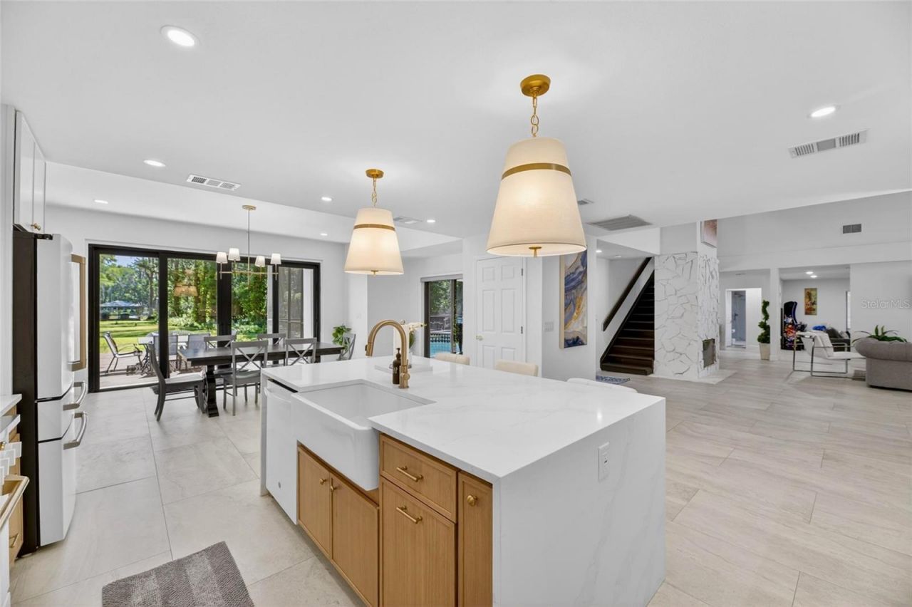 17309 Linda Vista Circle, Lutz, FL 33548 Photo