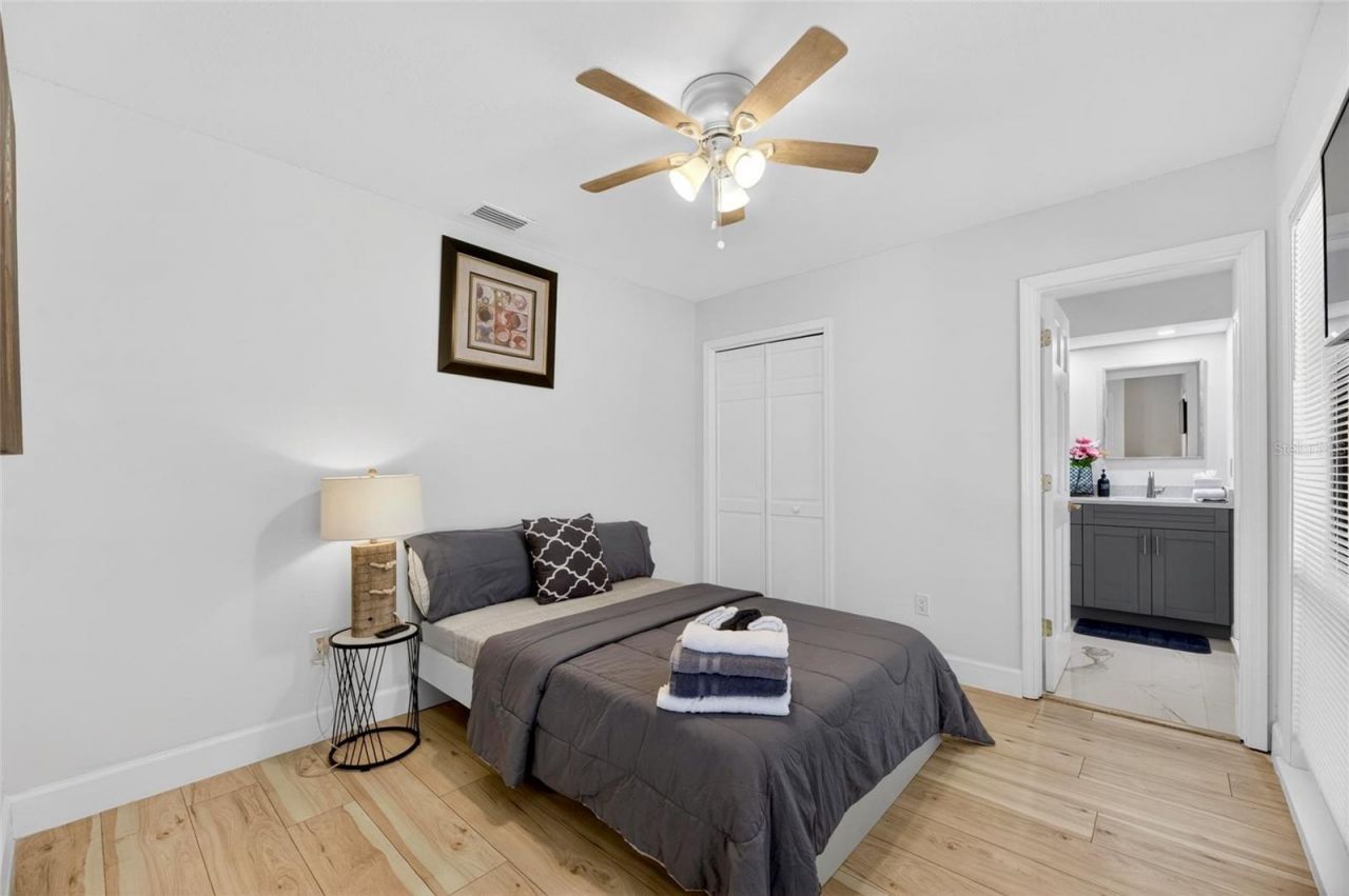 17309 Linda Vista Circle, Lutz, FL 33548 Photo