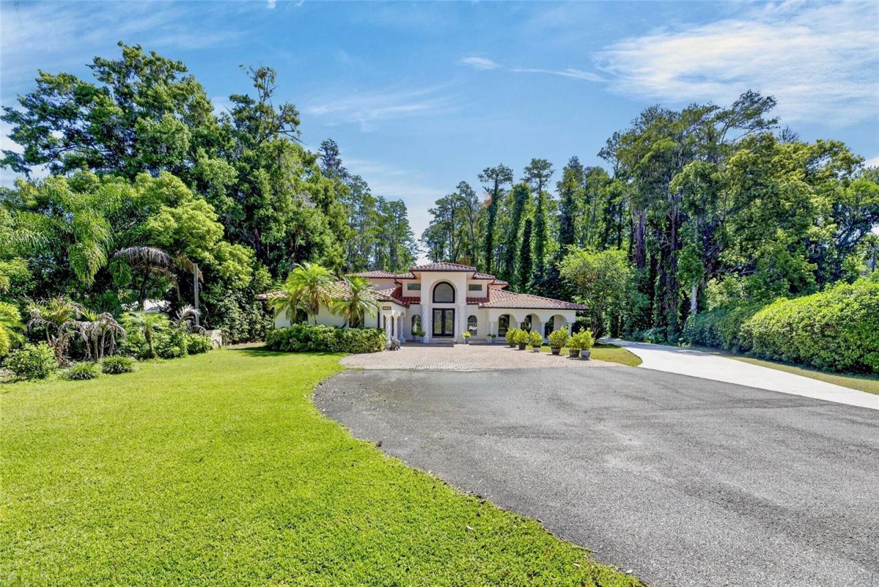 17309 Linda Vista Circle, Lutz, FL 33548 Photo