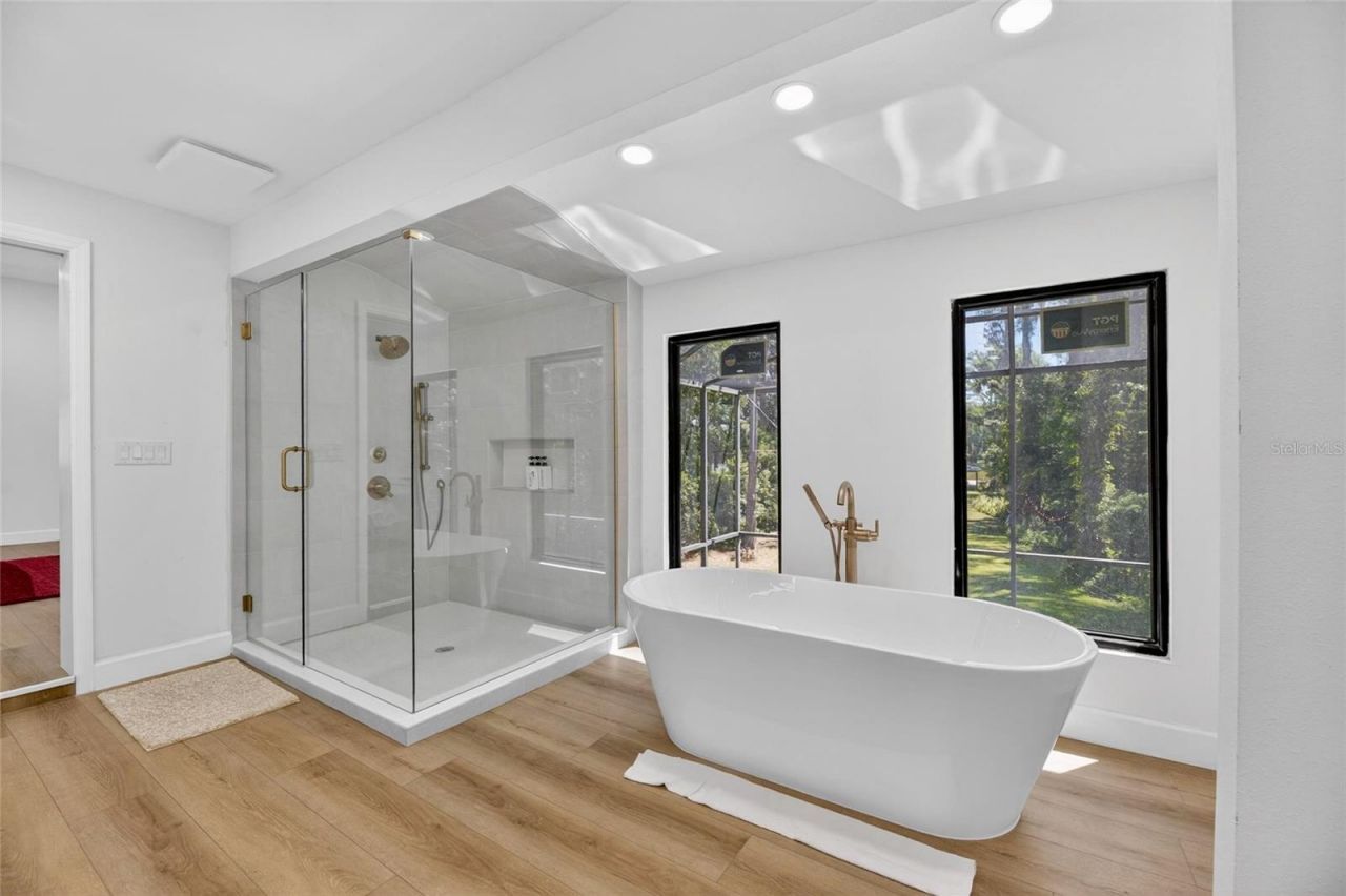 17309 Linda Vista Circle, Lutz, FL 33548 Photo