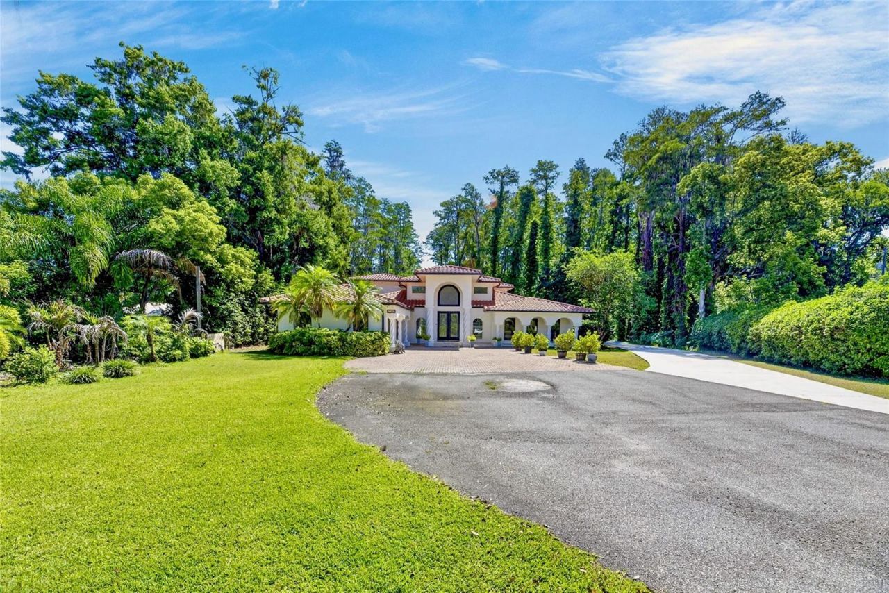 17309 Linda Vista Circle, Lutz, FL 33548 Photo