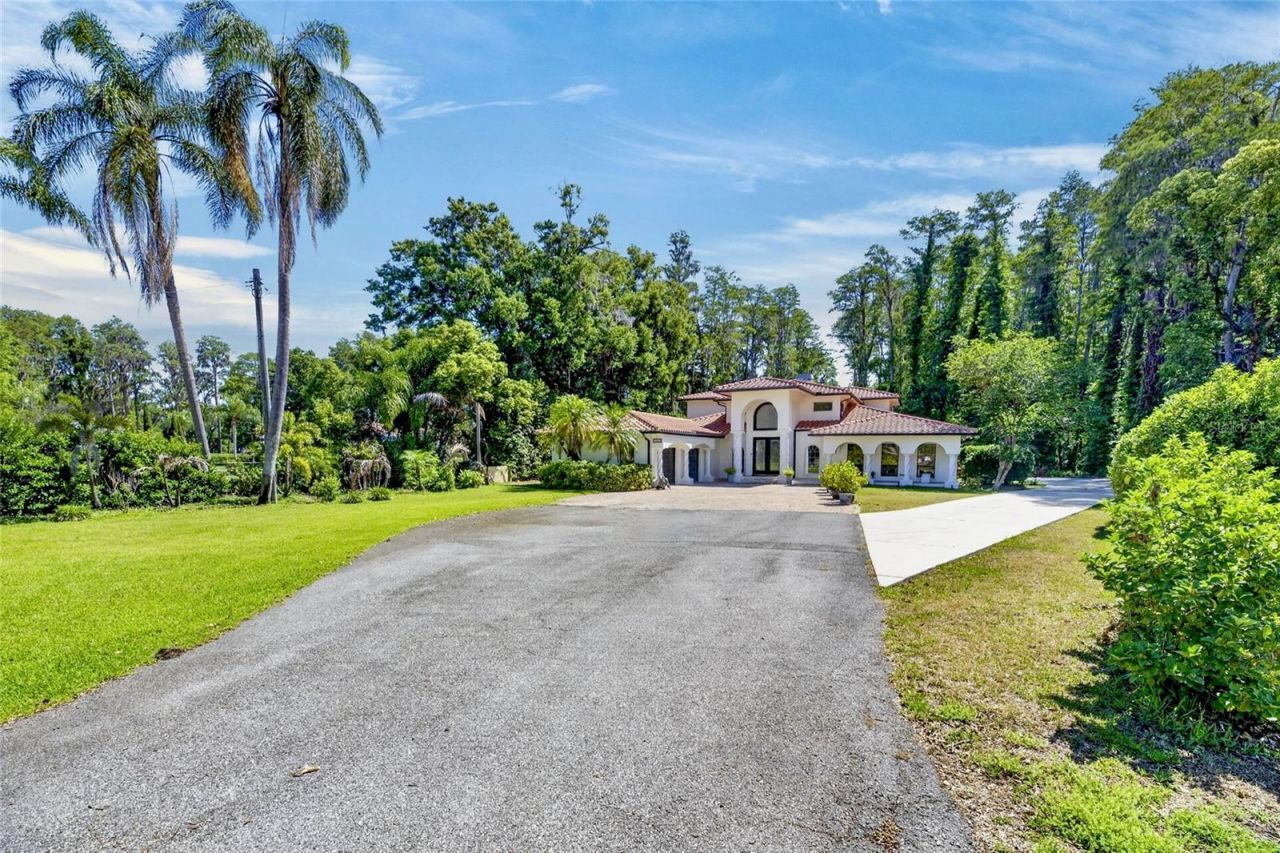 17309 Linda Vista Circle, Lutz, FL 33548 Photo