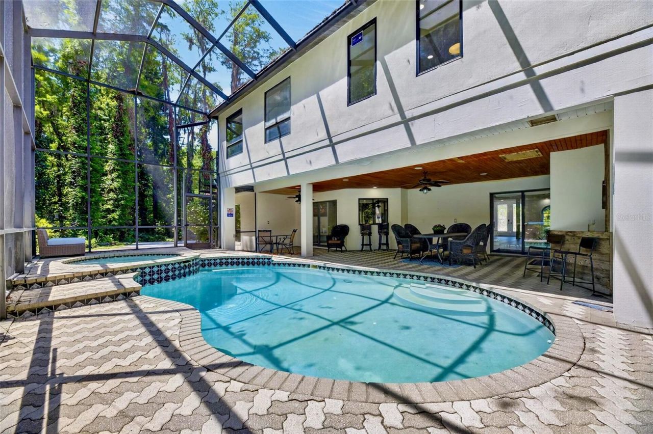 17309 Linda Vista Circle, Lutz, FL 33548 Photo