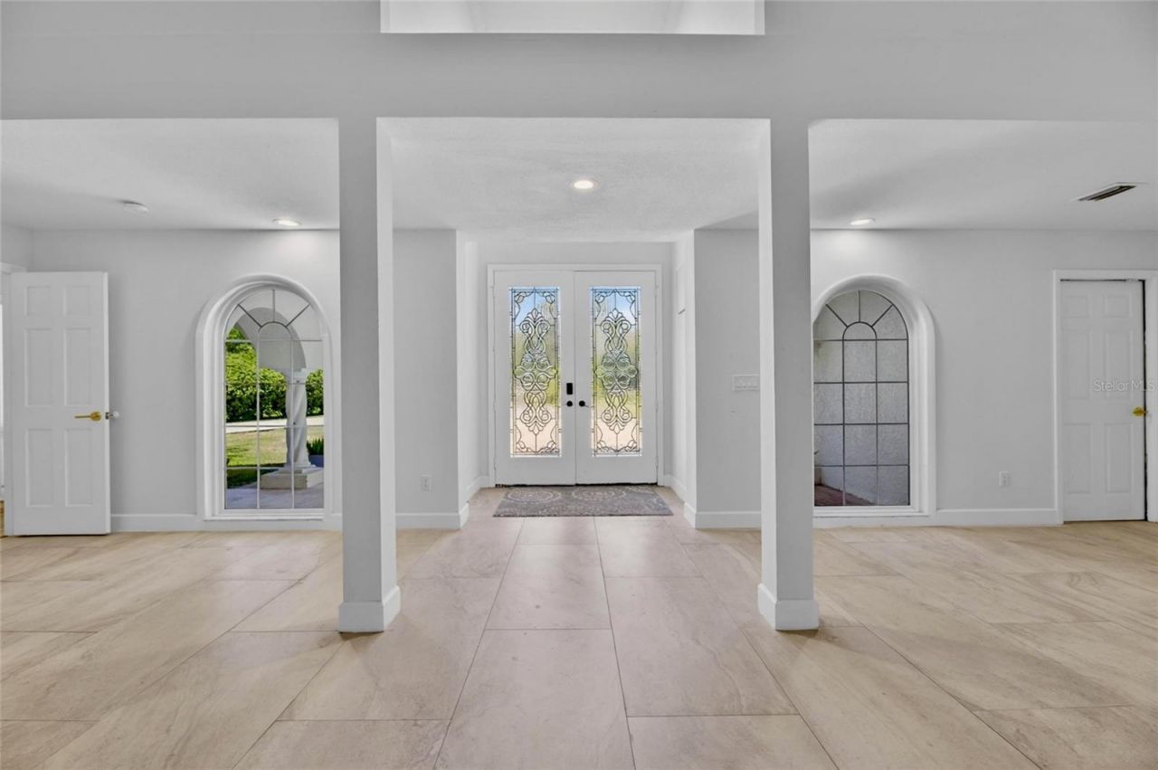 17309 Linda Vista Circle, Lutz, FL 33548 Photo