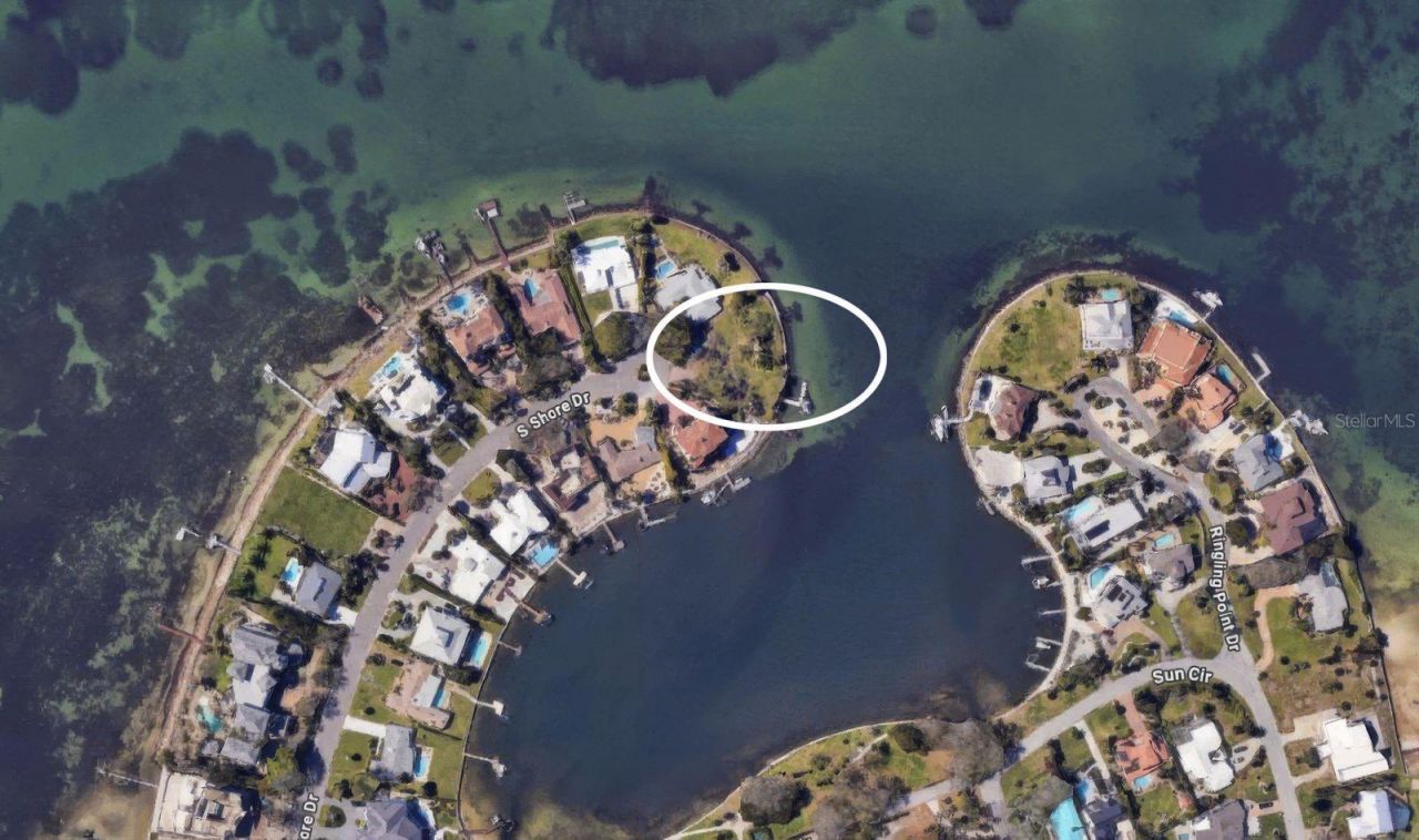 305 S Shore Drive S, Sarasota, FL 34234 Photo